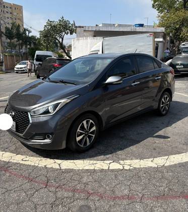 HYUNDAI HB20S 1.6 PREMIUM 16V FLEX 4P AUTOMÁTICO HYUNDAI HB20S 1.6 PREMIUM 16V FLEX 4P AUTOMÁTICO